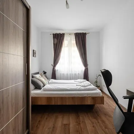 Apartment Russet
